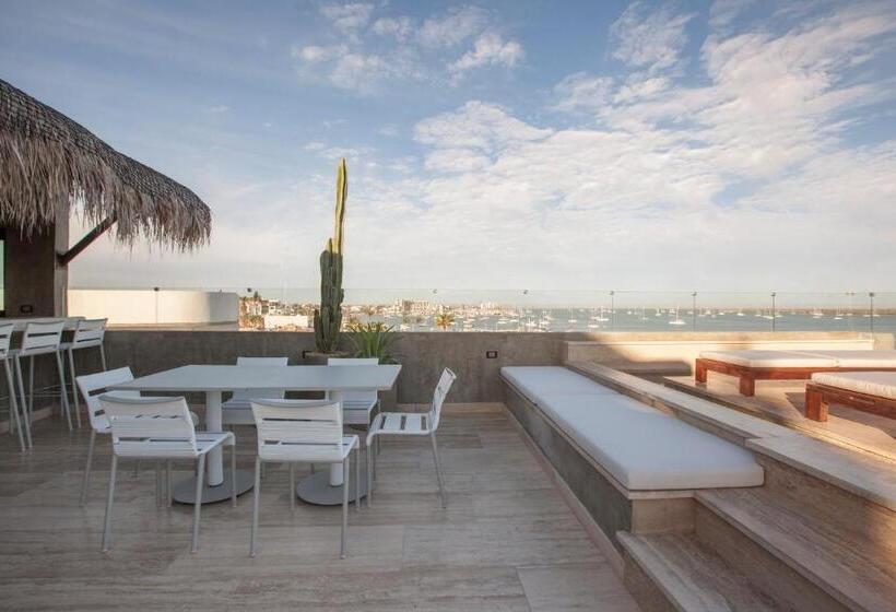 Отель Malecón 1680