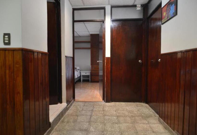 پانسیون Casa Xunaan Kab