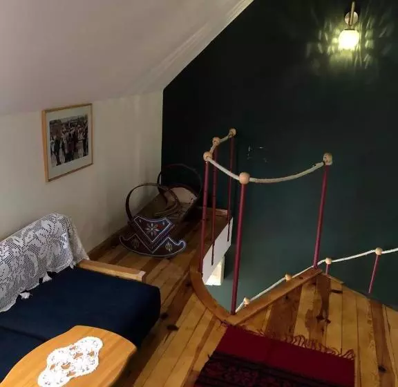 Red Goat Hostel