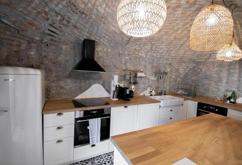 Bed and Breakfast Káli Kert