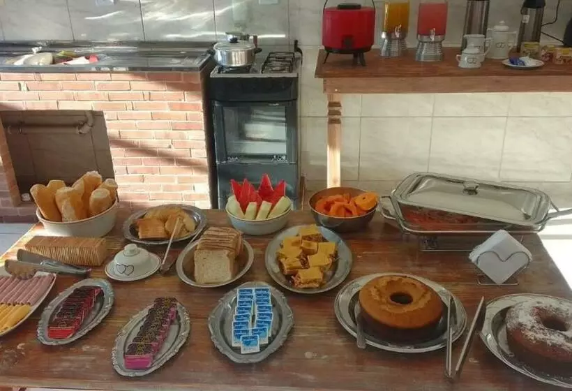 Retkeilymaja Casa Da Zezé Pousada & Hotel Itaboraí