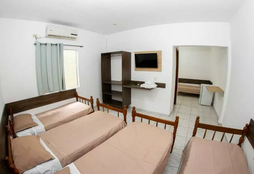 Retkeilymaja Casa Da Zezé Pousada & Hotel Itaboraí