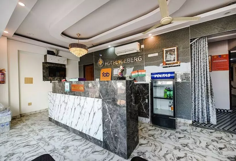 Fabhotel Ice Berg