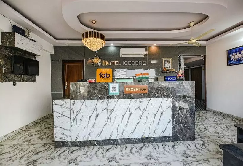 Fabhotel Ice Berg