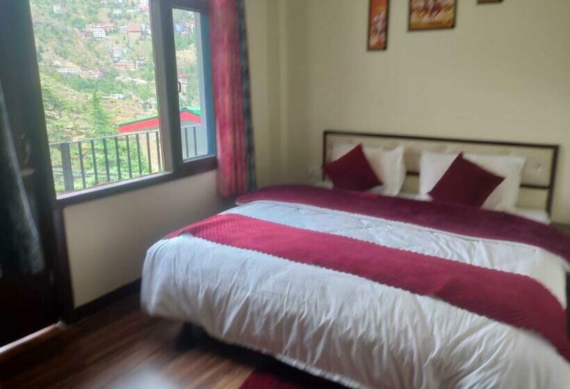 בית מלון כפרי Collection O White Villa