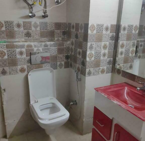 בית מלון כפרי Collection O White Villa