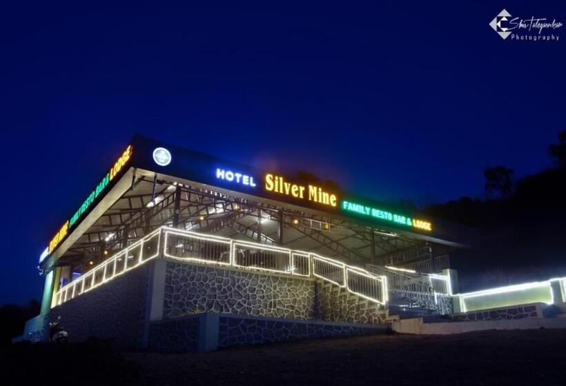 Hotel Nk S Silver Mine Resto Bar & Lodge Chikhalse