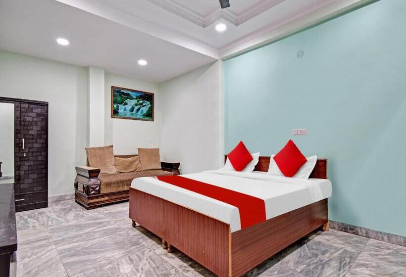 בית מלון כפרי Oyo Flagship 81340 Diamond Inns