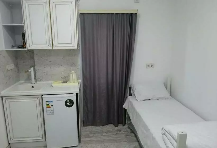 Majatalo гостьовий будинок східна 19