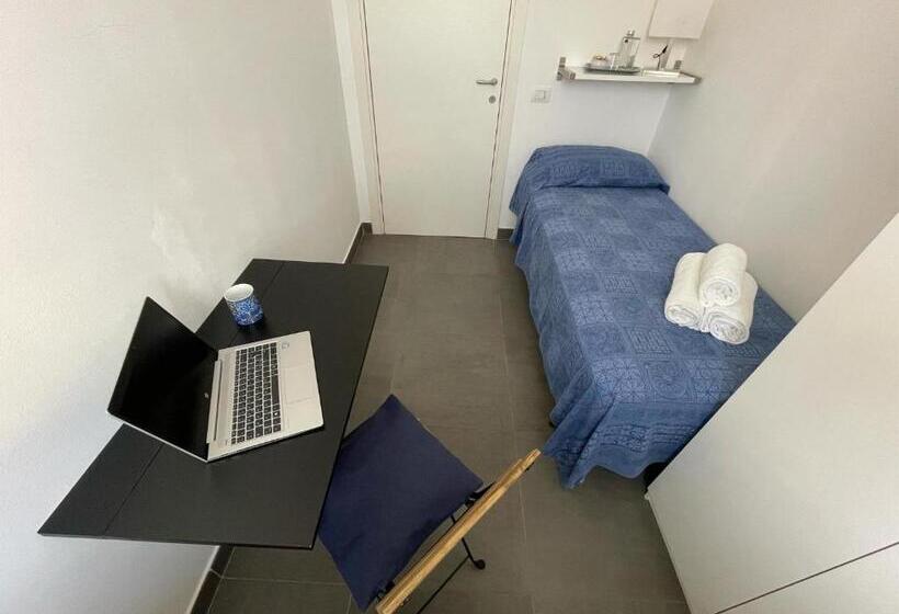 膳宿费 Silvia & Simone S House