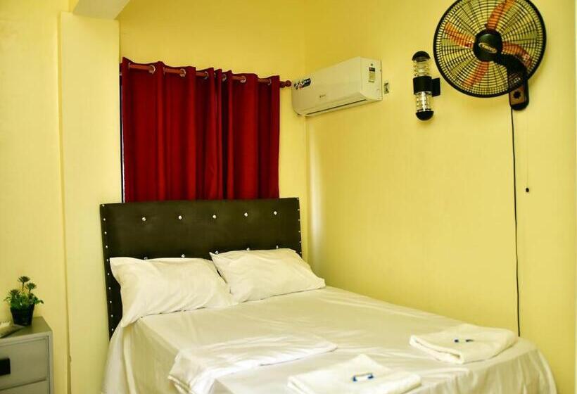 هاستل Freedom Nagua