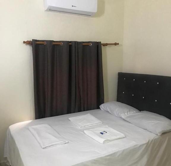 هاستل Freedom Nagua