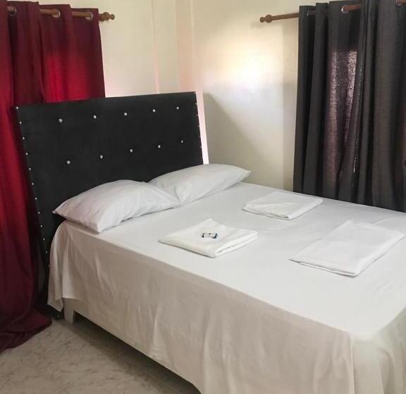 هاستل Freedom Nagua