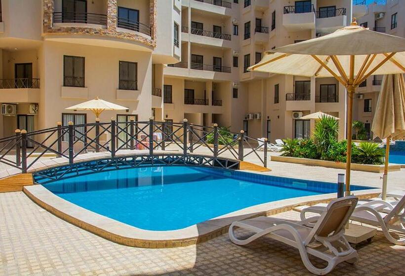Aqua Tropical Resort Near El Gouna Hurghada