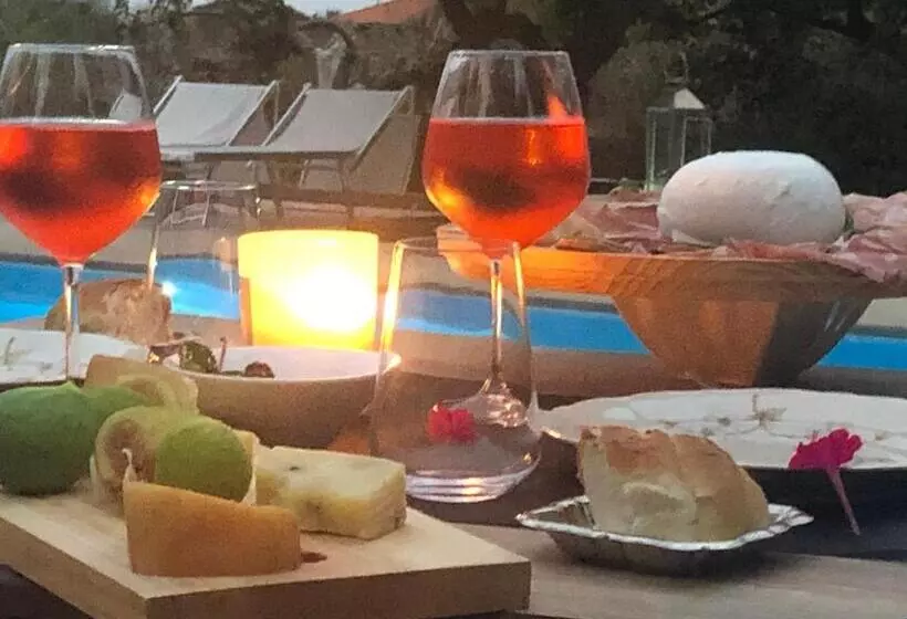 تختخواب و صبحانه Etna Petit Relais