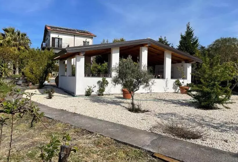 تختخواب و صبحانه Etna Petit Relais