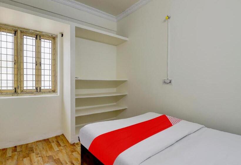 Отель Oyo Flagship 81334 Sv