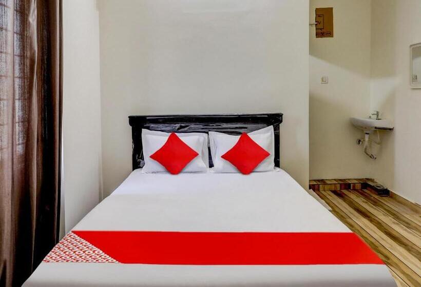 Отель Oyo Flagship 81334 Sv