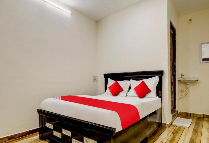 Отель Oyo Flagship 81334 Sv