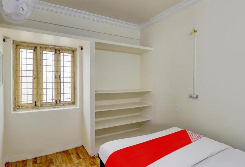 Отель Oyo Flagship 81334 Sv