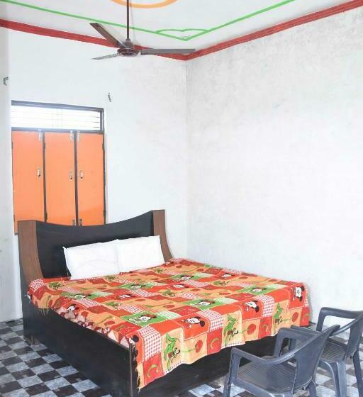 Hotel Spot On 81155 Tarun Guest House