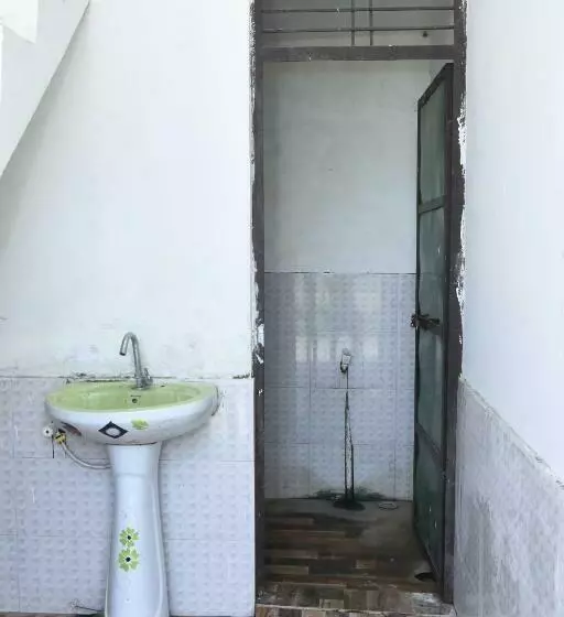 Hotelli Spot On 81155 Tarun Guest House