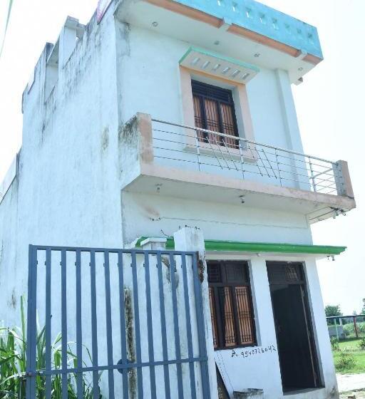 Hotel Spot On 81155 Tarun Guest House