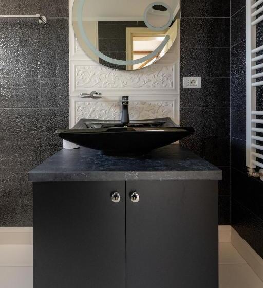 膳宿费 Casa De La Munte