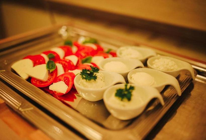 호텔 & Restaurant Adler