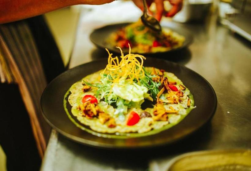 호텔 & Restaurant Adler