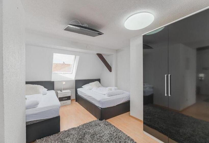 호텔 Am Schlossplatz