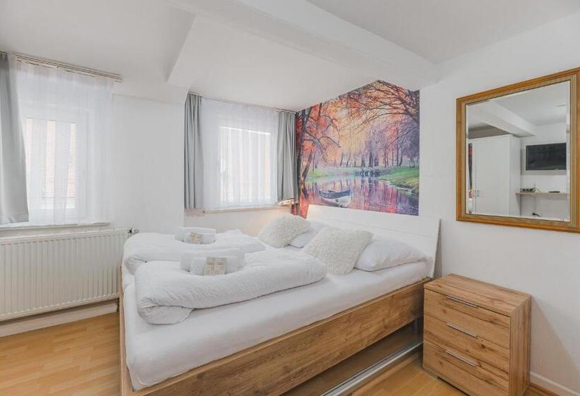 호텔 Am Schlossplatz