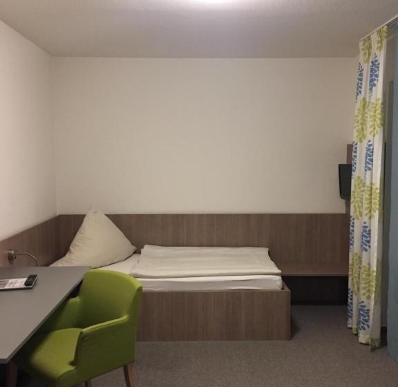 هتل Astra Rastatt