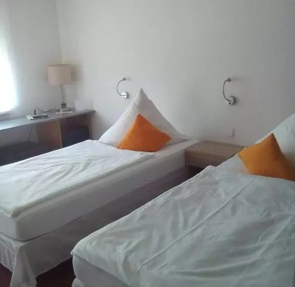 Hotelli Astra Rastatt