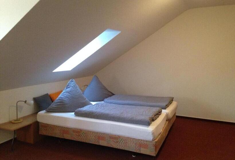 هتل Astra Rastatt