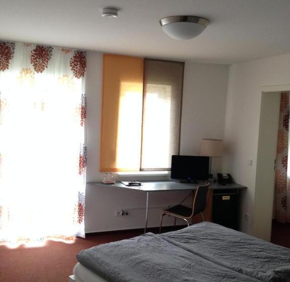 هتل Astra Rastatt