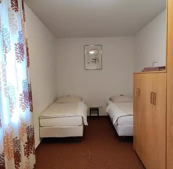 Hotelli Astra Rastatt