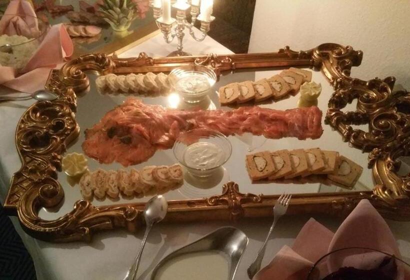 هتل Büchner Garni