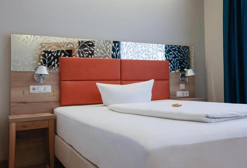 בית מלון כפרי Blaubeurer Tor