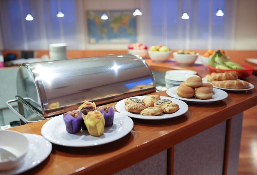 בית מלון כפרי Blaubeurer Tor