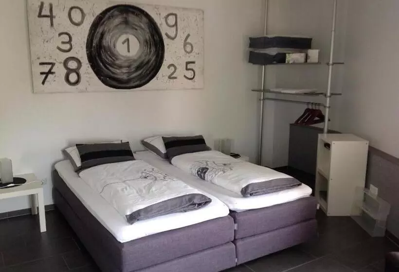 Hotel Brasserie Typisch