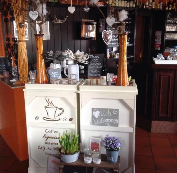 בית מלון כפרי Brasserie Typisch