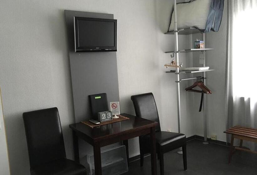 בית מלון כפרי Brasserie Typisch