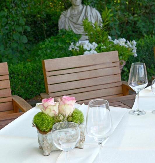 בית מלון כפרי Burg Arras