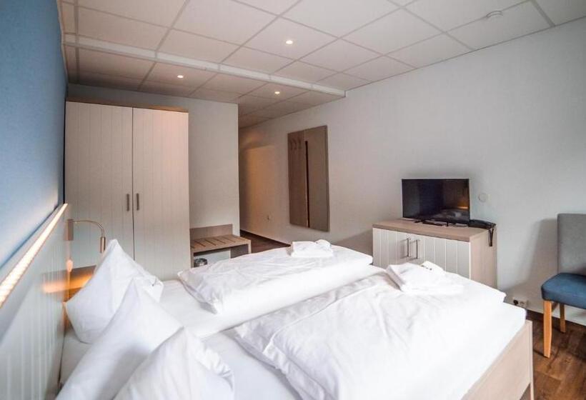 Отель Gasthaus Zur Fähre