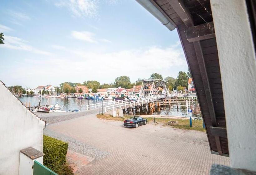 Отель Gasthaus Zur Fähre