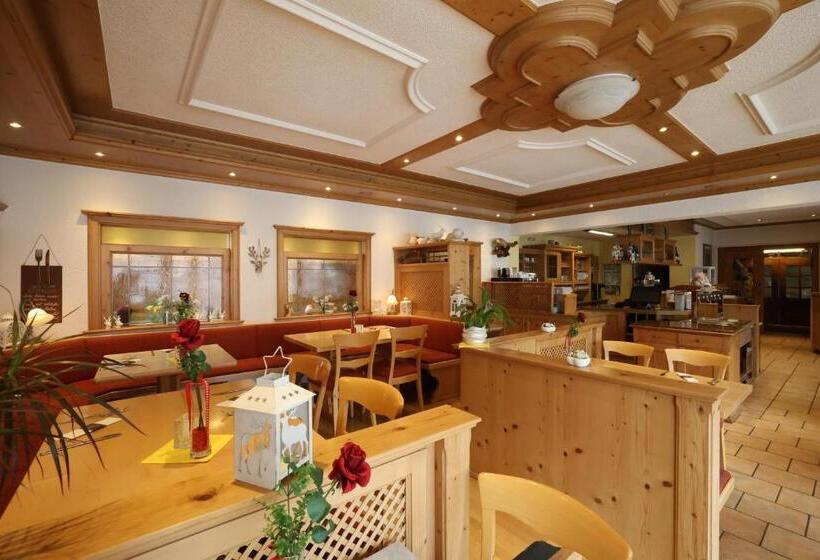 فندق Gasthof Hirschen