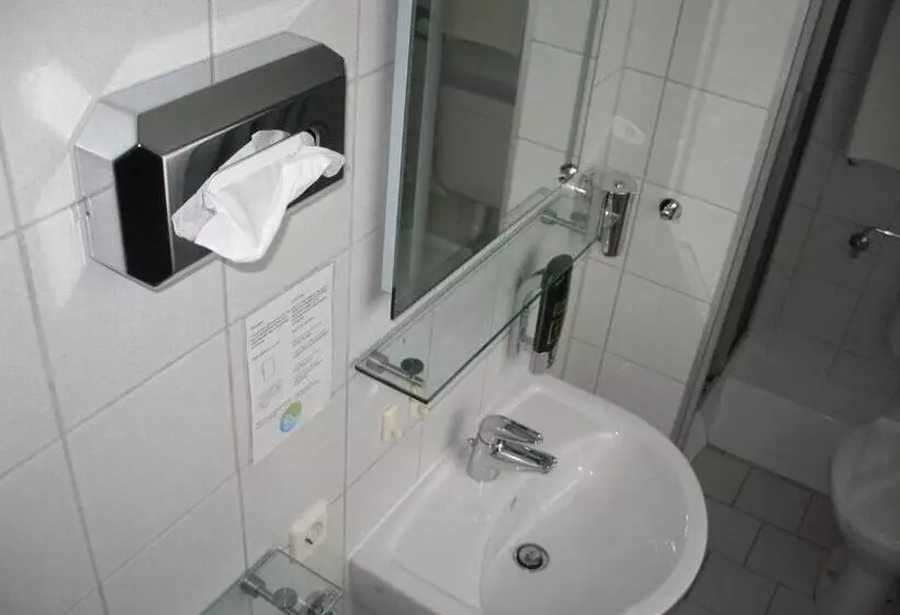 Hotelli Gasthof Pension Leupold