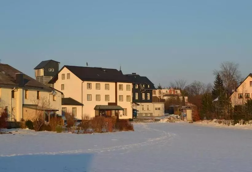 Hotelli Gasthof Pension Leupold