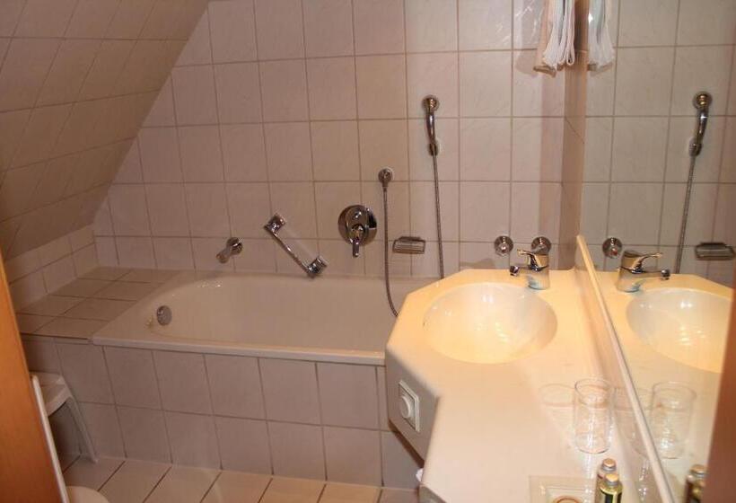 Hotel Gästehaus Wild Nürnberg West